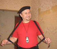 Министр печати Рязани, постит "веселые картинки" в инете