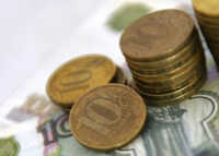 Власть борется с бедностью: Россияне «жируют» на 23500 рублей, а учителя на 15000