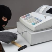 Налоговая служба рассказала, как поступить организации, если ККТ имеет статус "похищена" или "потеряна"