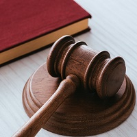ВС РФ: дольщики апартаментов не смогут просить у застройщика-банкрота передачи им помещений в натуре